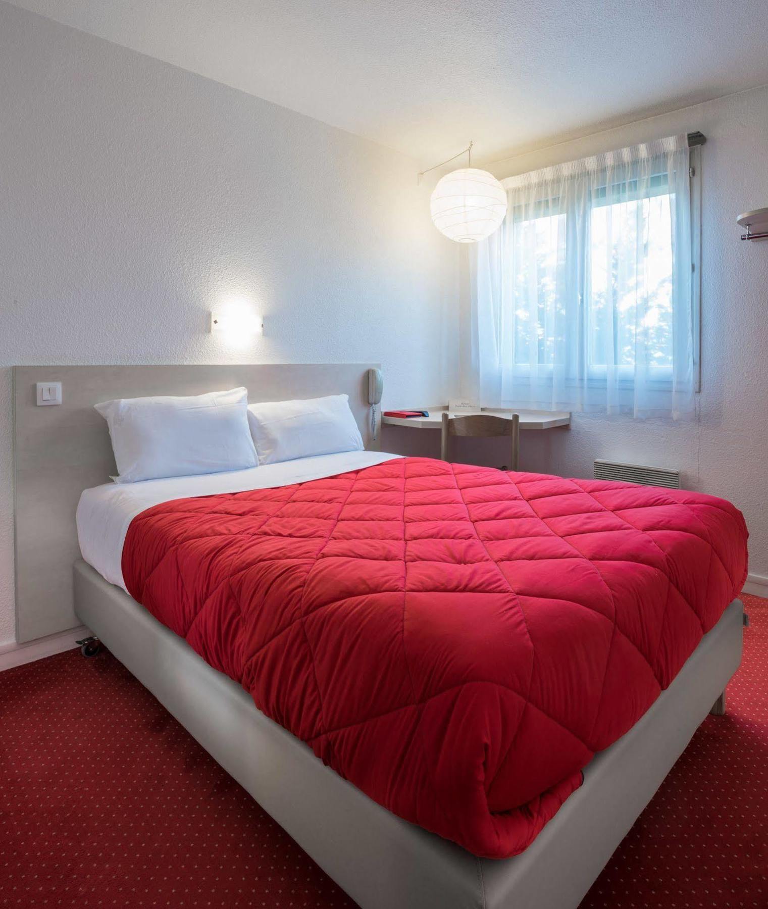 Hotel Lumiere Des Alpes Bron Bagian luar foto