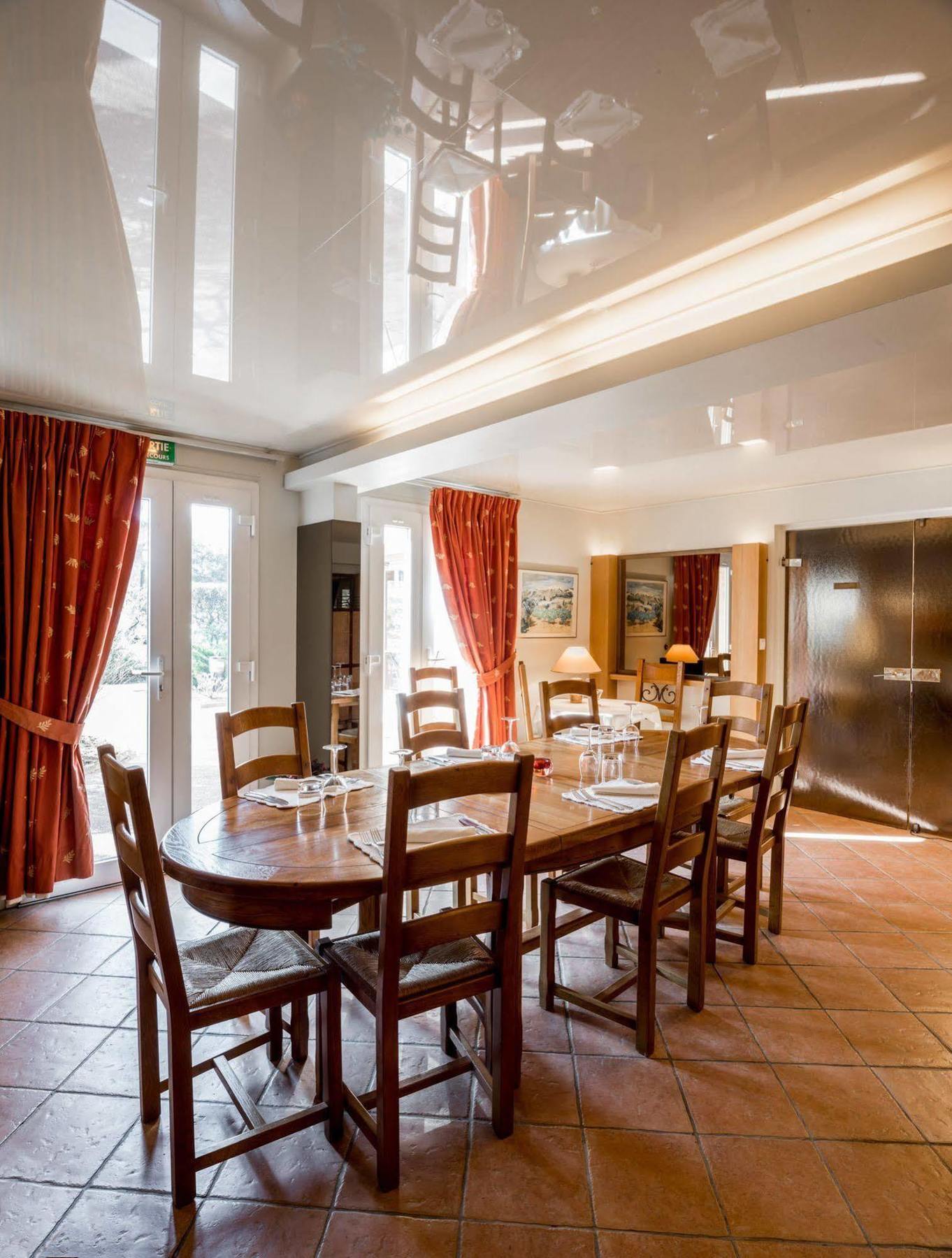 Hotel Lumiere Des Alpes Bron Bagian luar foto